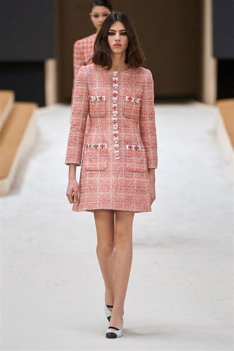 chanel pink dress 2022